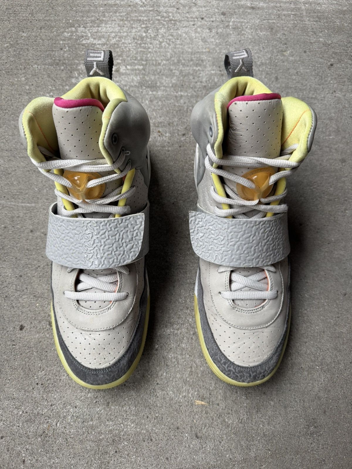 Kanye West × Nike NIKE AIR YEEZY 1 ZEN GREY 2009 SIZE 14 KANYE WEST Size US 14 / EU 47 - 3 Thumbnail