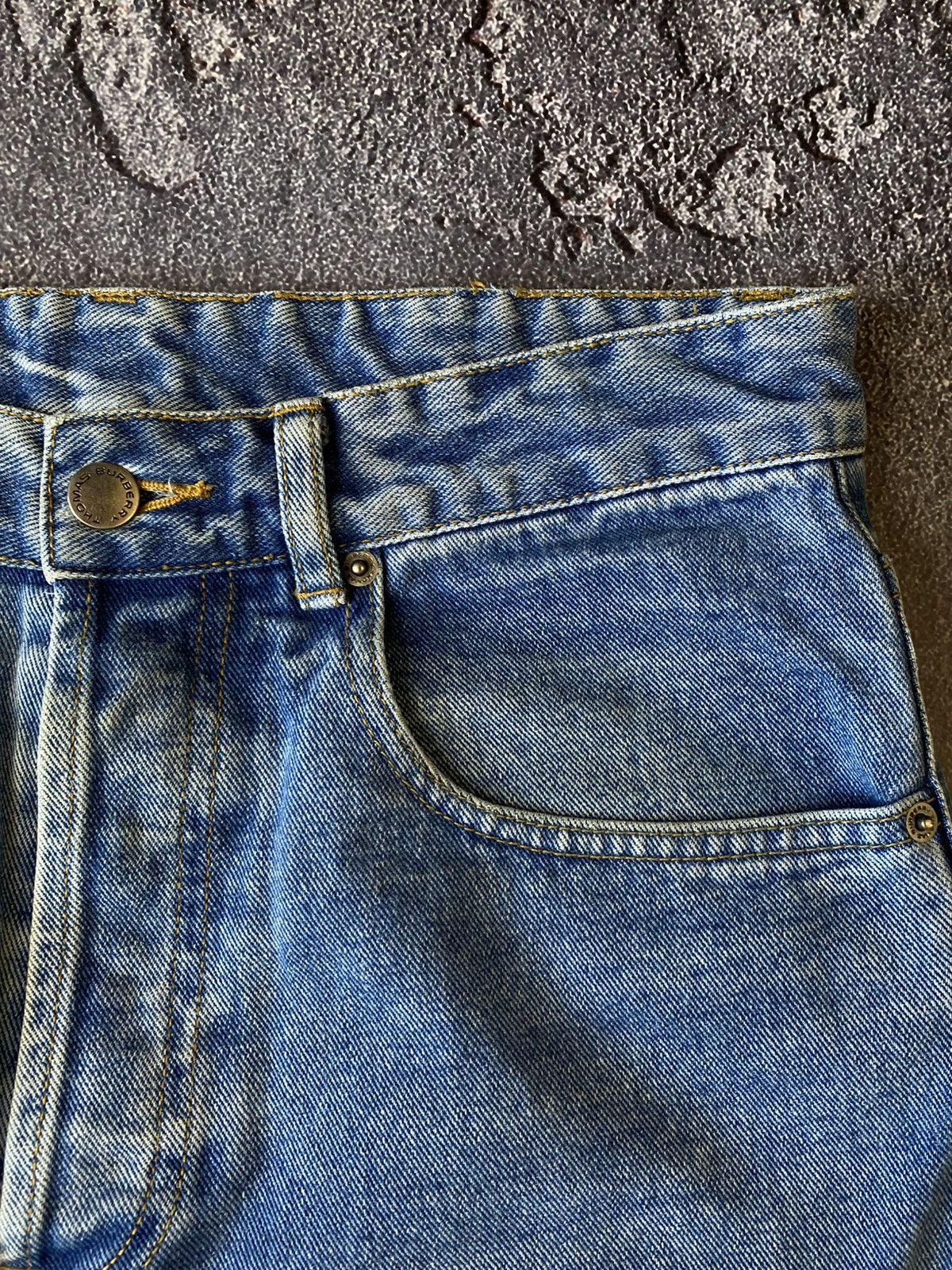 Burberry 90s Vintage Thomas Burberry denim jeans Size US 32 / EU 48 - 8 Thumbnail