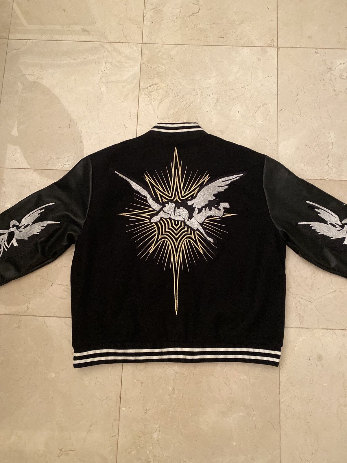 Revenge REVENGE KOSUKE KAWAMURA EMBROIDERED VARSITY JACKET BLACK Size US XXL / EU 58 / 5 - 3 Thumbnail