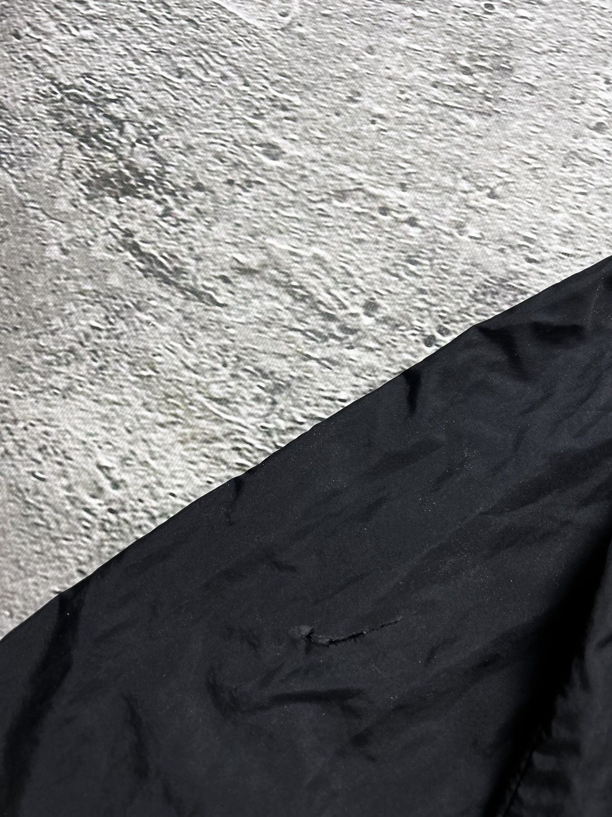 Nike × Vintage Nike vintage black track suit nylon pants jacket Y2K Size US L / EU 52-54 / 3 - 6 Thumbnail