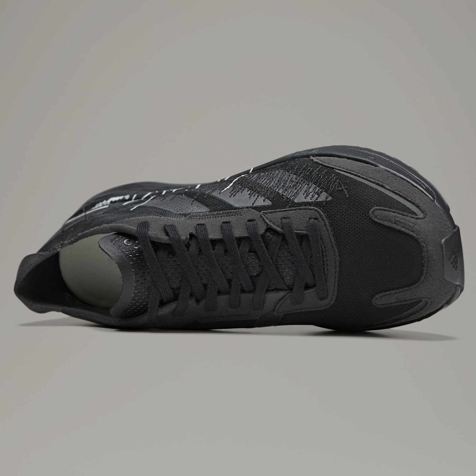 Y-3 12.5 Adidas Y-3 Boston 11 Black White IE9395 Sneakers Size US 12.5 / EU 45-46 - 3 Thumbnail