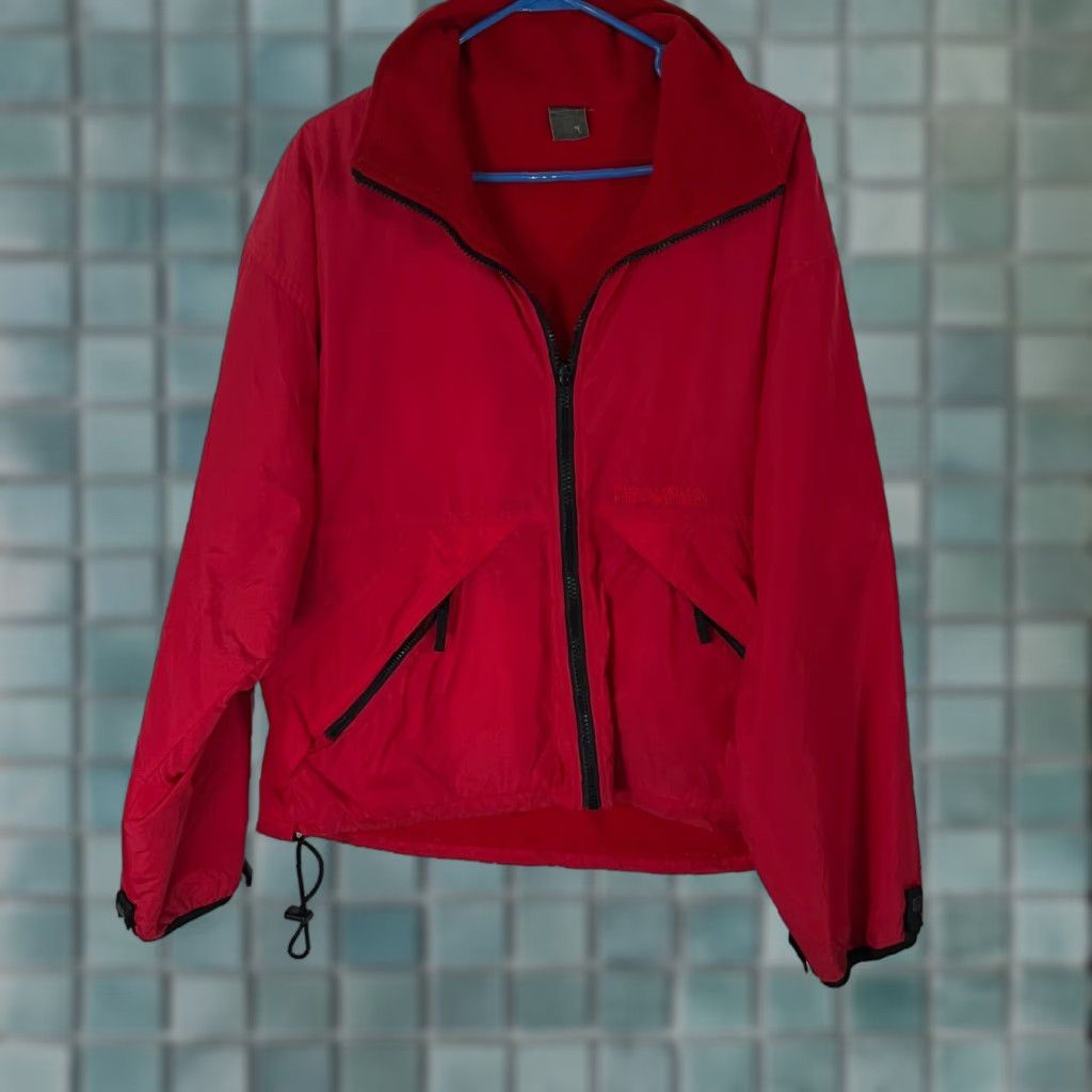 Banana Republic VINTAGE Banana Republic Men’s Reversible Red Nylon Zip Jacket Adults Large Casual 90s Size US L / EU 52-54 / 3 - 1 Thumbnail