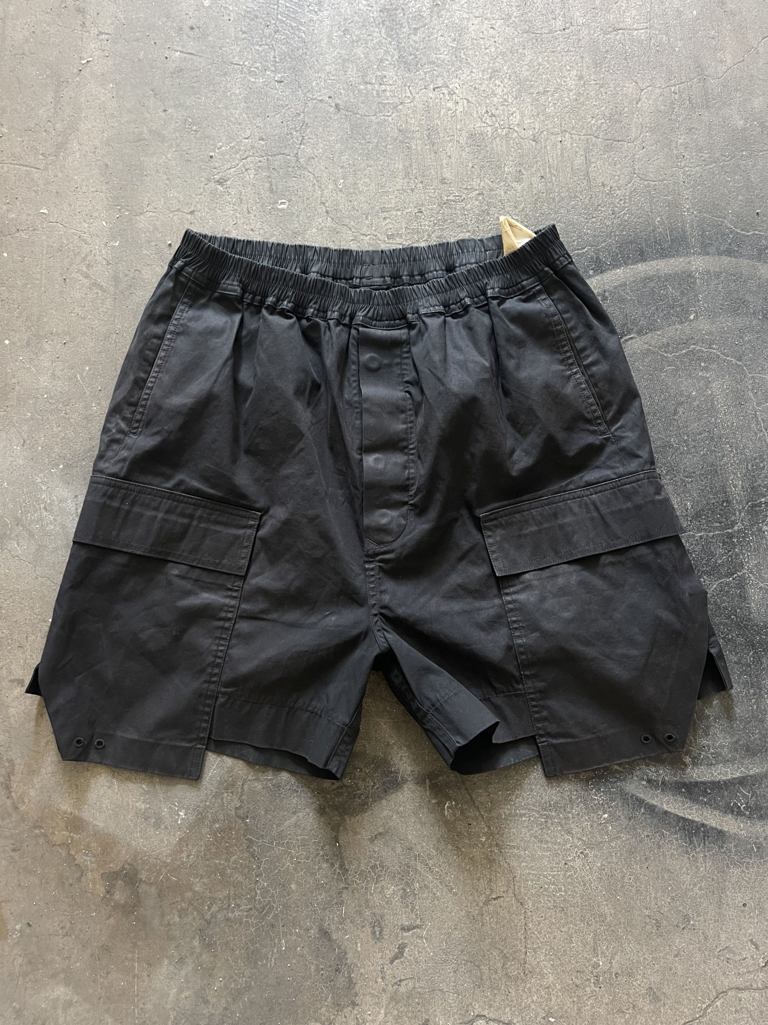 Rick Owens CYCLOPSE HANGING POCKET SHORT Size US 32 / EU 48 - 1 Thumbnail