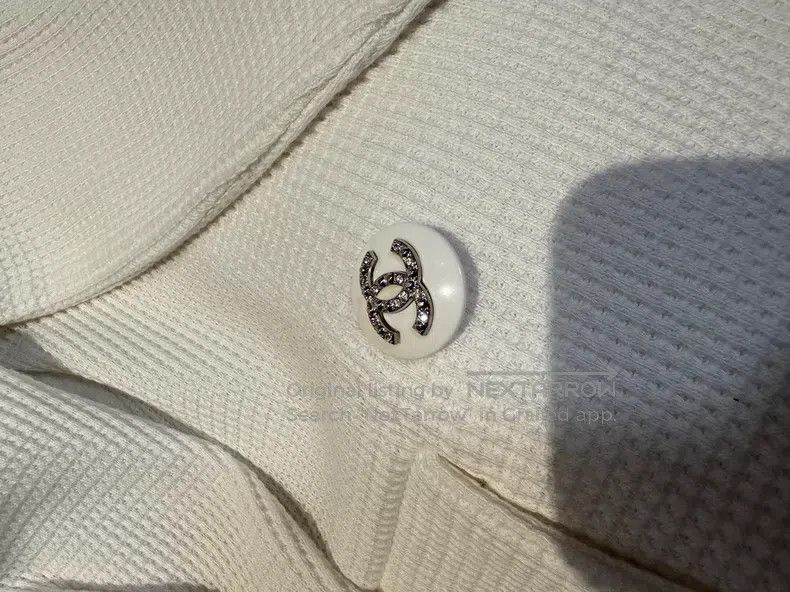 Chanel Chanel 21C white waff coat Size XS / US 0-2 / IT 36-38 - 3 Thumbnail