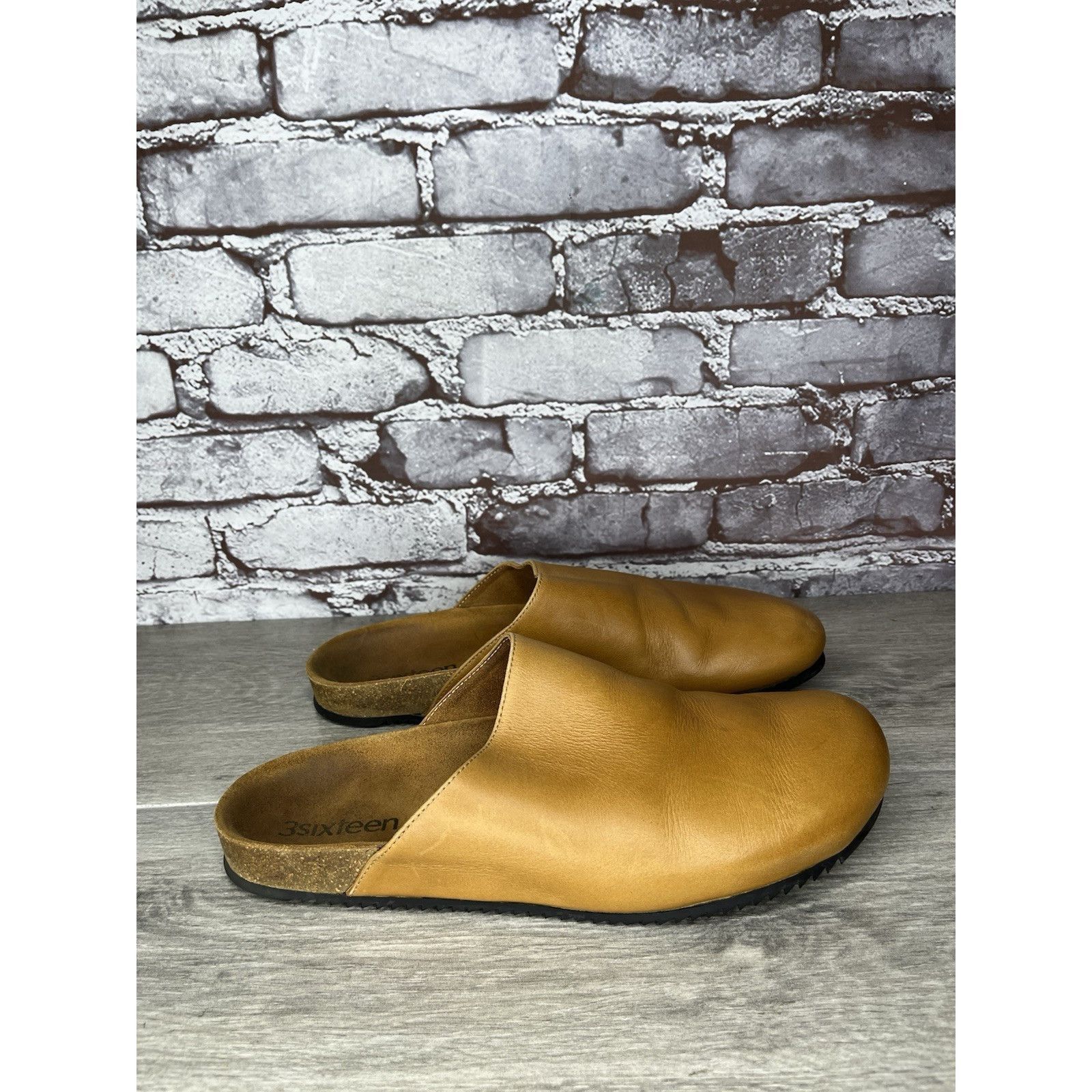 3sixteen 3sixteen Vibram Tan Brown Leather Mules Flat Shoes Women’s S Size US 11 / IT 41 - 1 Thumbnail