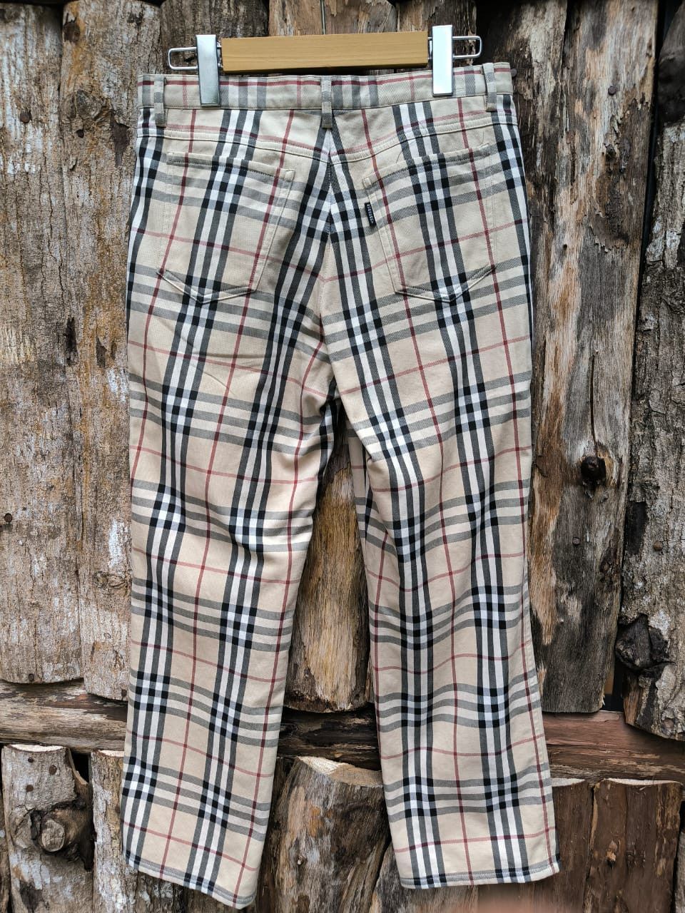Burberry black label pants sales