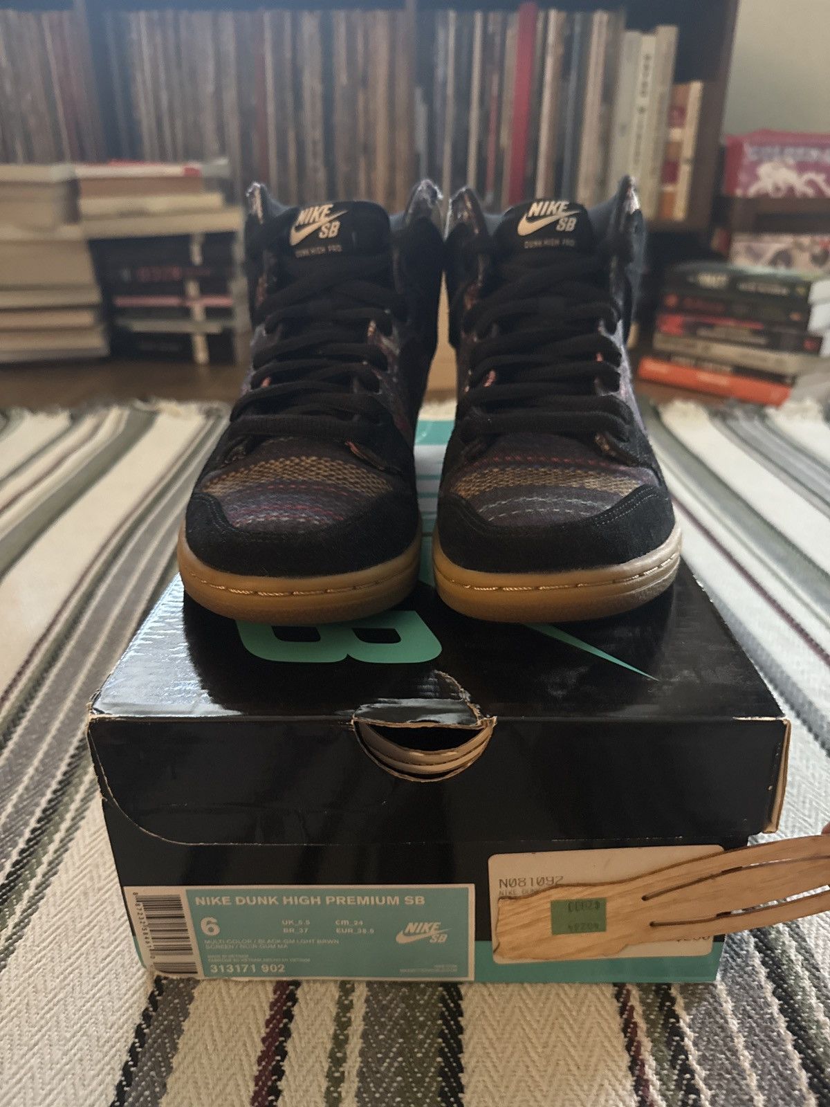 Nike SB Nike SB Dunk High Hacky Sack Size US 6 / EU 39 - 3 Thumbnail