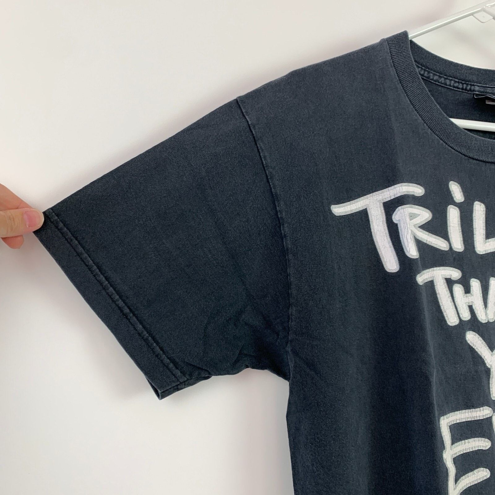 Vintage Algierz Triller Than You'll Ever Be Gray Skater White Tee Size US L / EU 52-54 / 3 - 2 Thumbnail