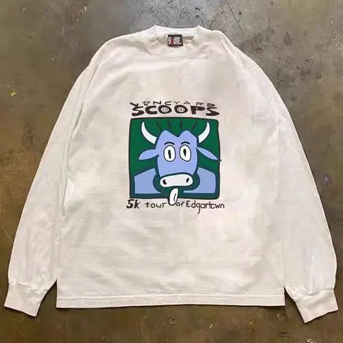 Other Cow print white retro loose long sleeve tee Size US L / EU 52-54 / 3 - 7 Thumbnail