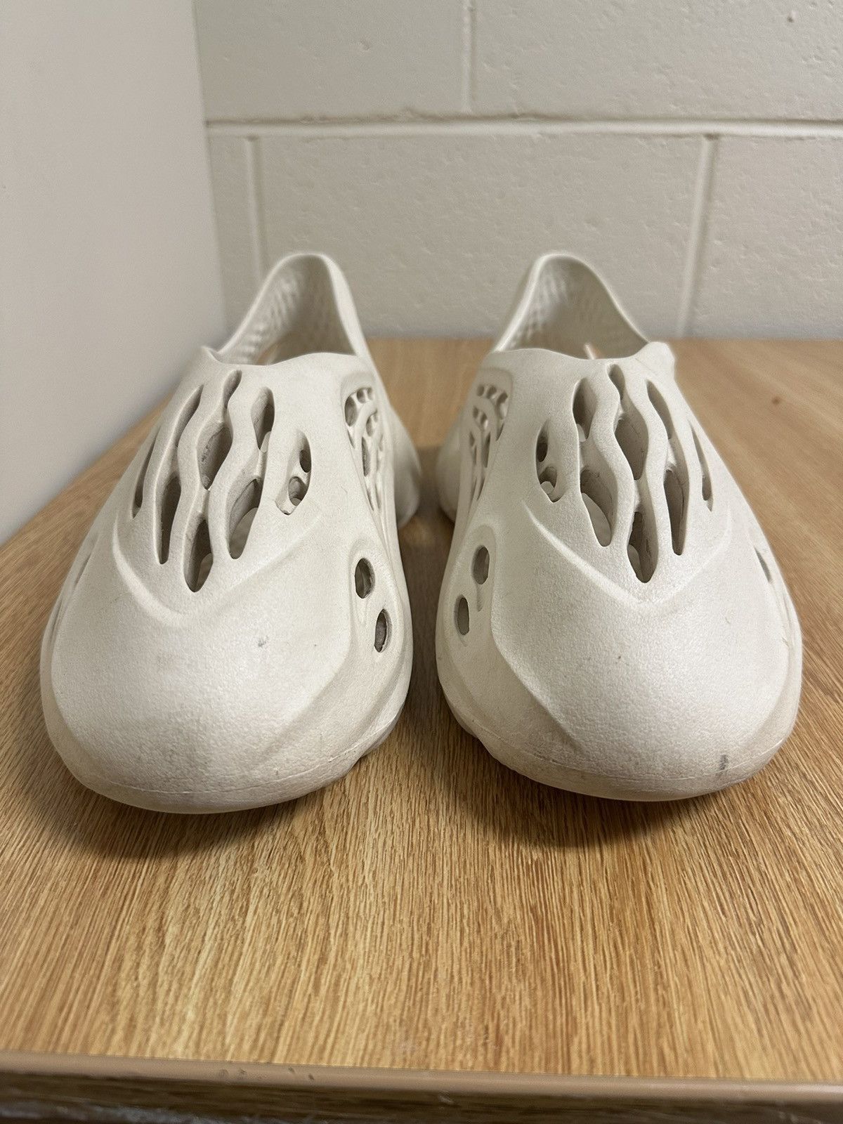 Adidas × Kanye West Sand Foam Runner OG release Size US 11 / EU 44 - 4 Thumbnail