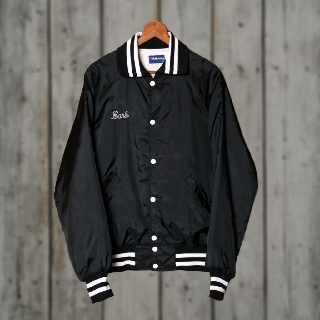 Holloway VINTAGE Holloway Barb Embroidered Name ART Quilt Lined Bomber Jacket Sz. M Jacket Unisex Adults XS? Size US M / EU 48-50 / 2 - 1 Thumbnail