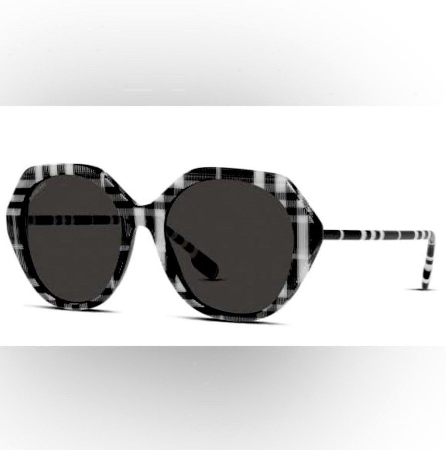 Burberry **SOLD*NEW! Burberry Vanessa Sunglasses in Box Size ONE SIZE - 3 Thumbnail