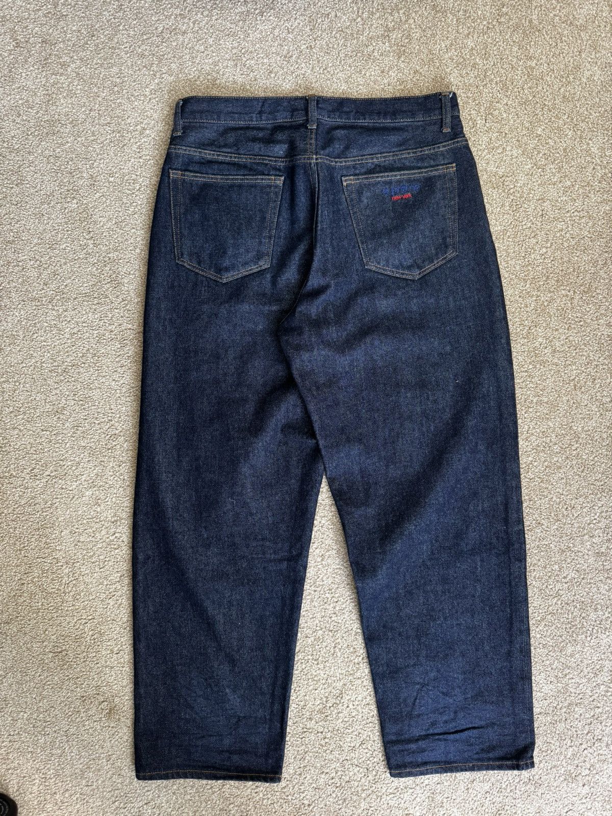 パンツ supreme baggy selvedge jean Supreme Rigid Baggy Selvedge Jean (FW23) - $178