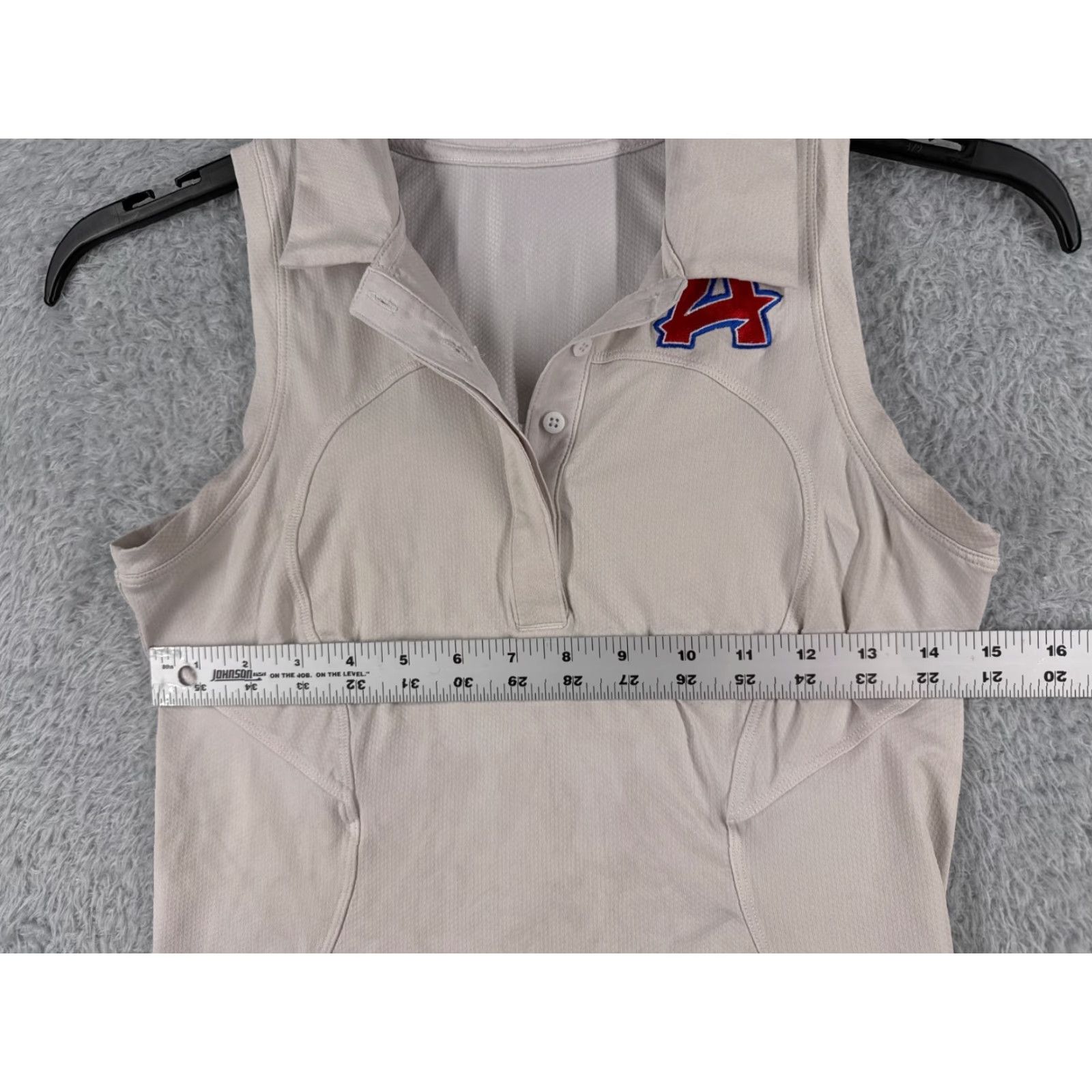 Lululemon Lululemon Shirt Women Polo Shirt Sleeveless Embroidered White 4 Size S / US 4 / IT 40 - 7 Thumbnail