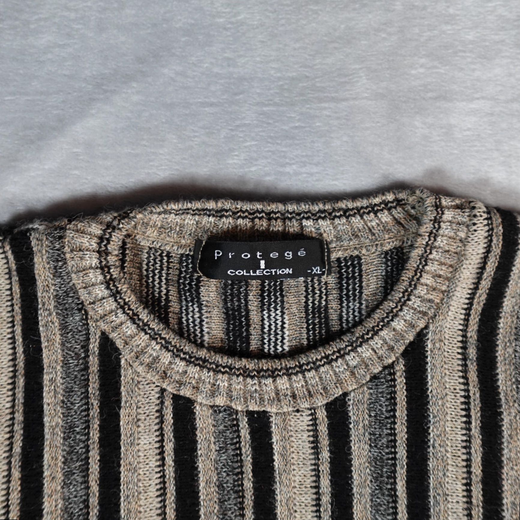 Vintage VINTAGE Protege Geometric Knit Sweater Mens XL Beige Wool Blend USA 90s Pullover Crew Neck *Note: keep original words only; no additions* Size US XL / EU 56 / 4 - 2 Thumbnail