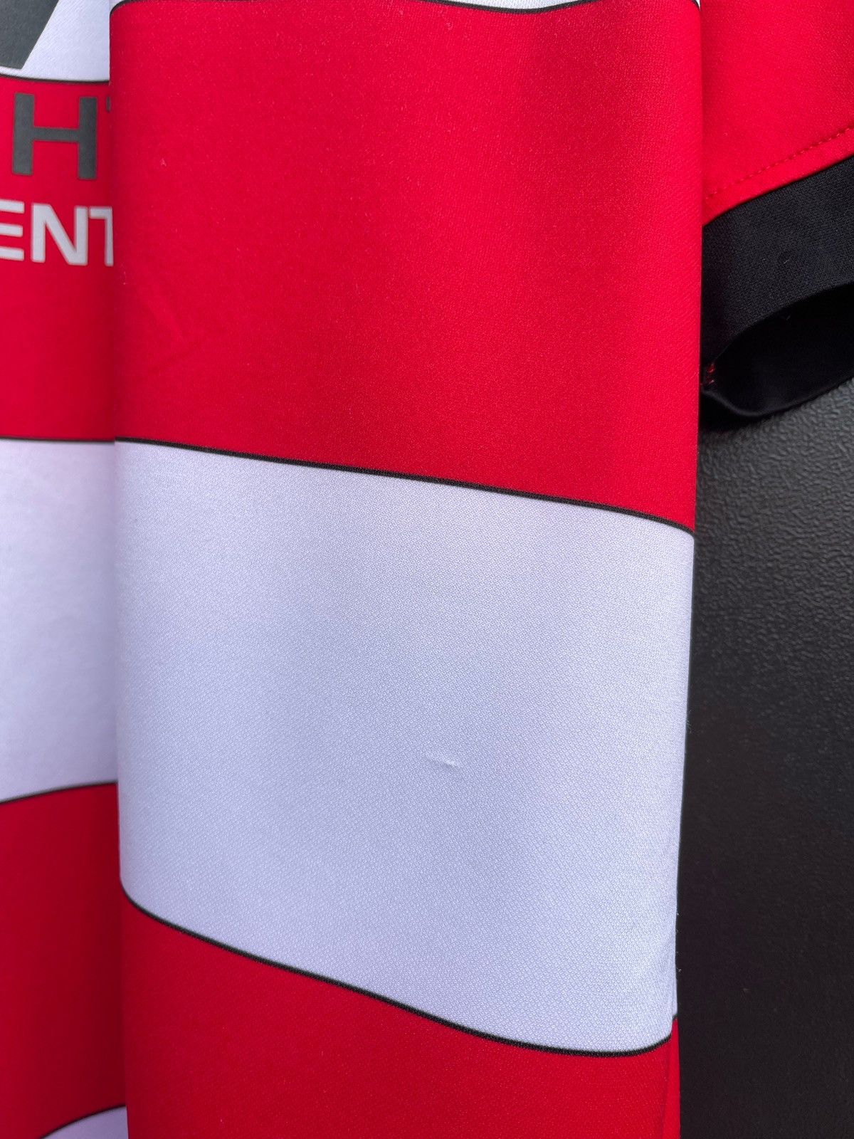 Nike Doncaster Rovers Shirt Large Red Vandanel Jersey 2009/2010 Size US L / EU 52-54 / 3 - 6 Thumbnail