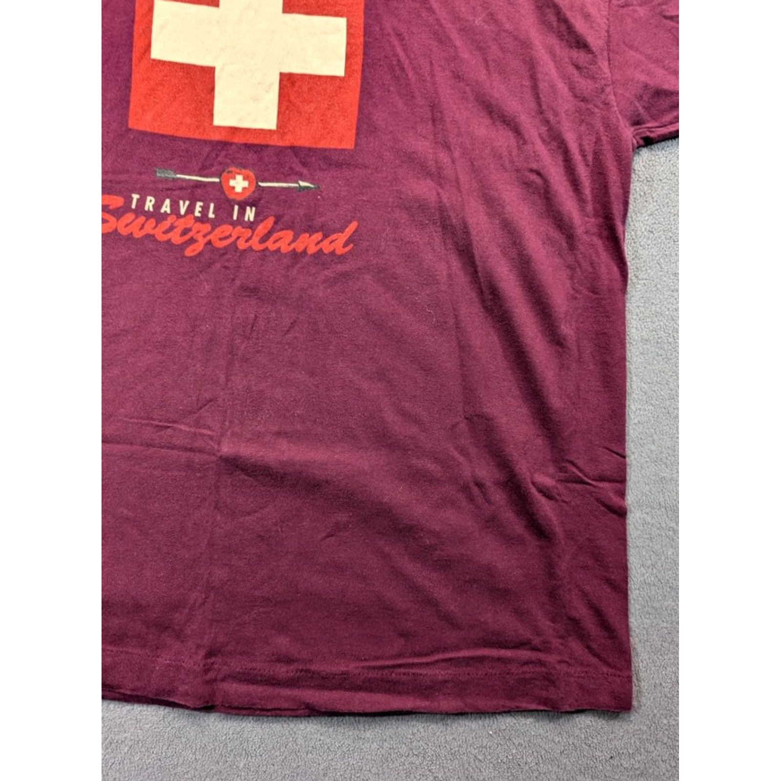Vintage Vintage Travel in Switzerland Shirt Mens XL Red Size US XL / EU 56 / 4 - 5 Thumbnail