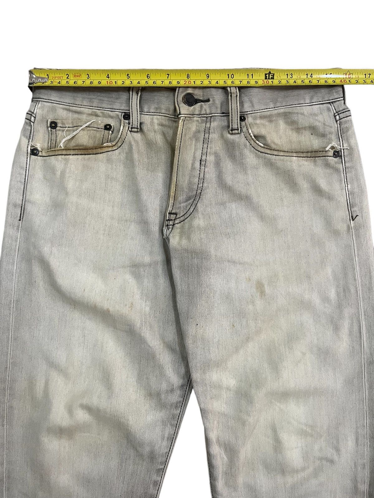 Undercover × Uniqlo Vintage Japanese Brand Uniqlo Classic Grey Straight Cut Jean Size US 31 - 13 Thumbnail