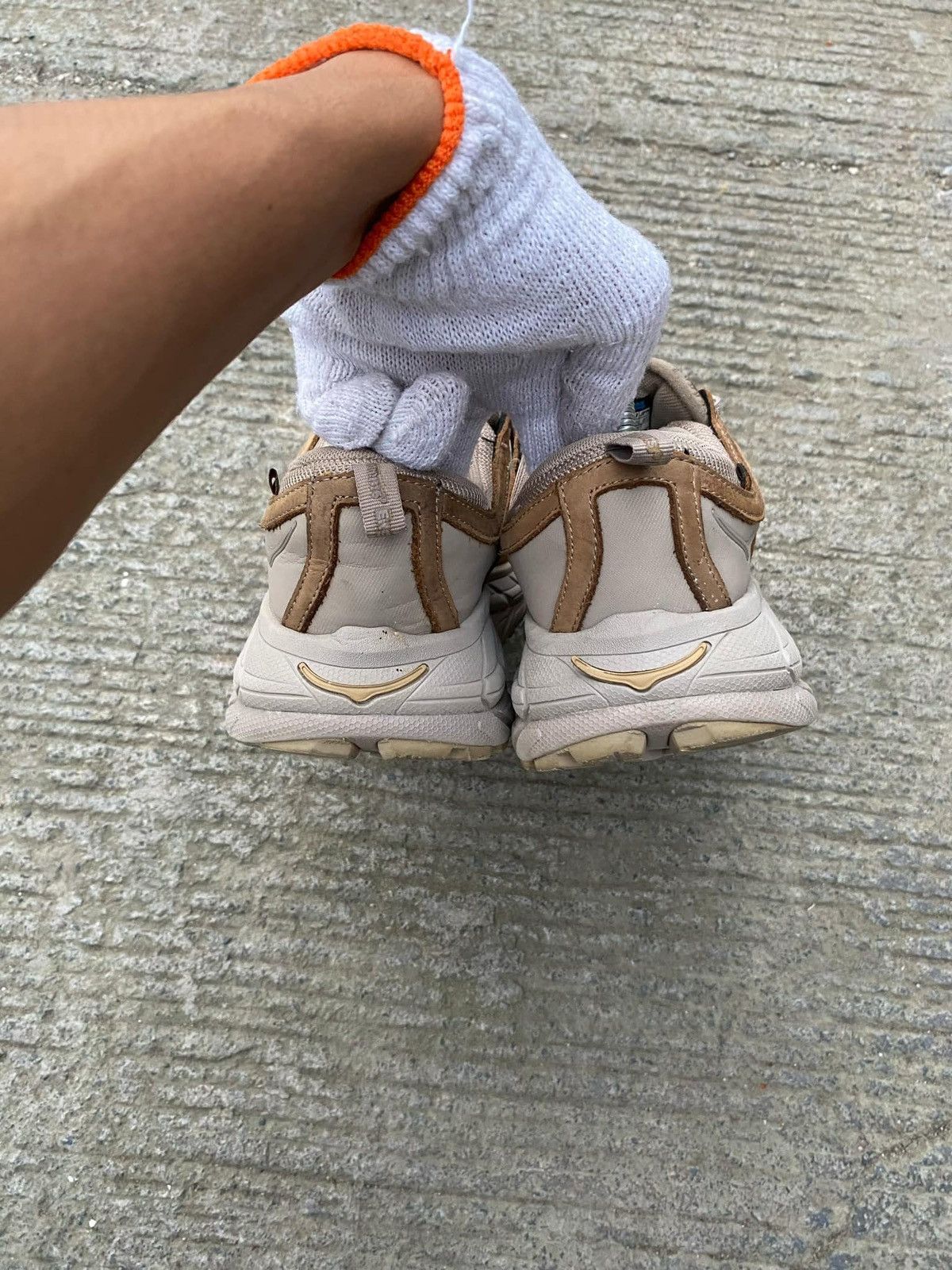 Engineered Garments × Hoka Hoka One x Engineered Garments Tor Size US 9 / EU 42 - 8 Thumbnail