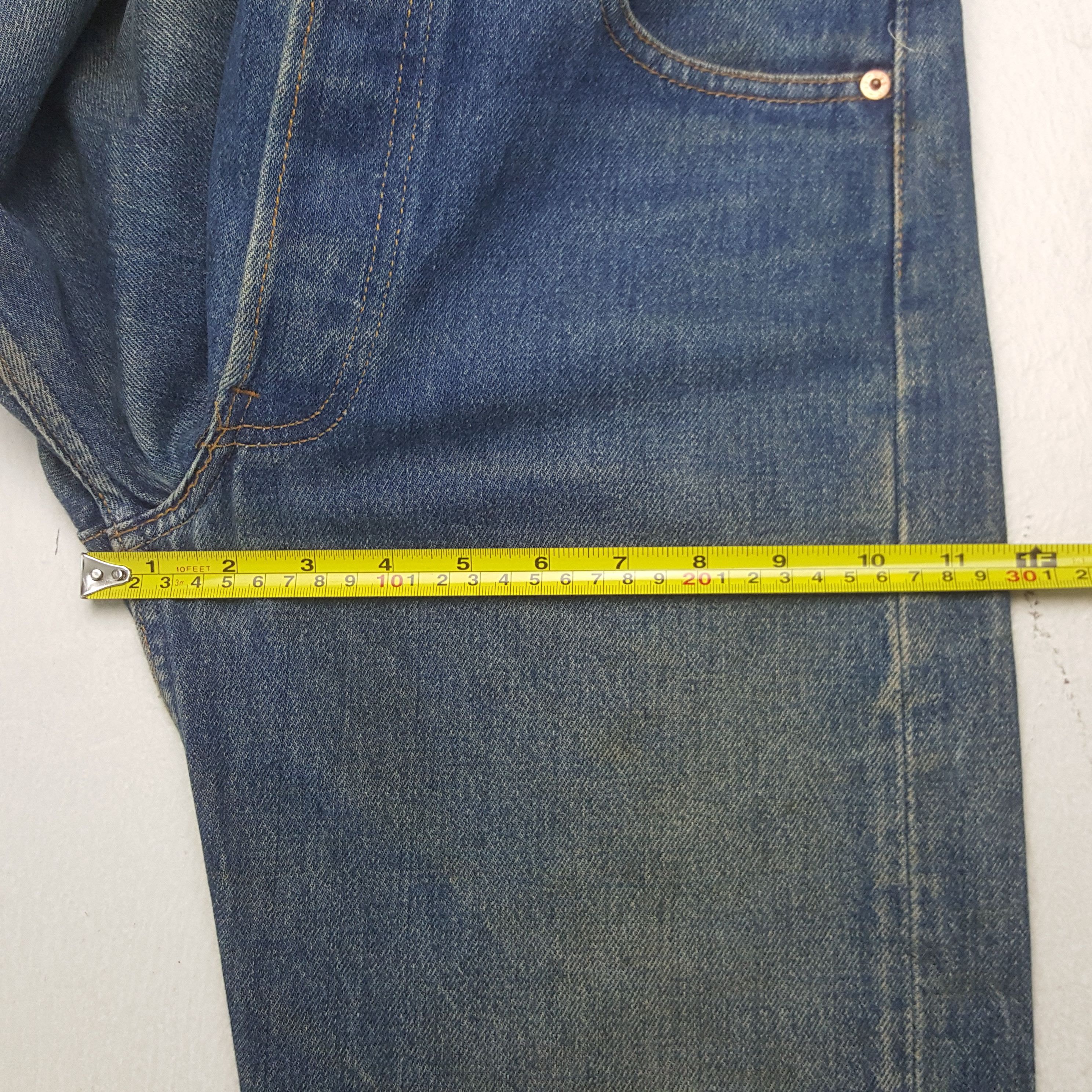 Levi's Vintage Clothing Vintage Levi’s 501 USA Denim Jeans Size US 29 - 9 Thumbnail