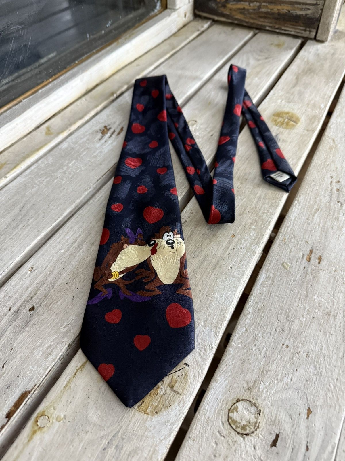 Cartoon Network × Vintage × Warner Bros Vintage 90s Looney Tunes Taz tie 1995 Size ONE SIZE - 1 Thumbnail
