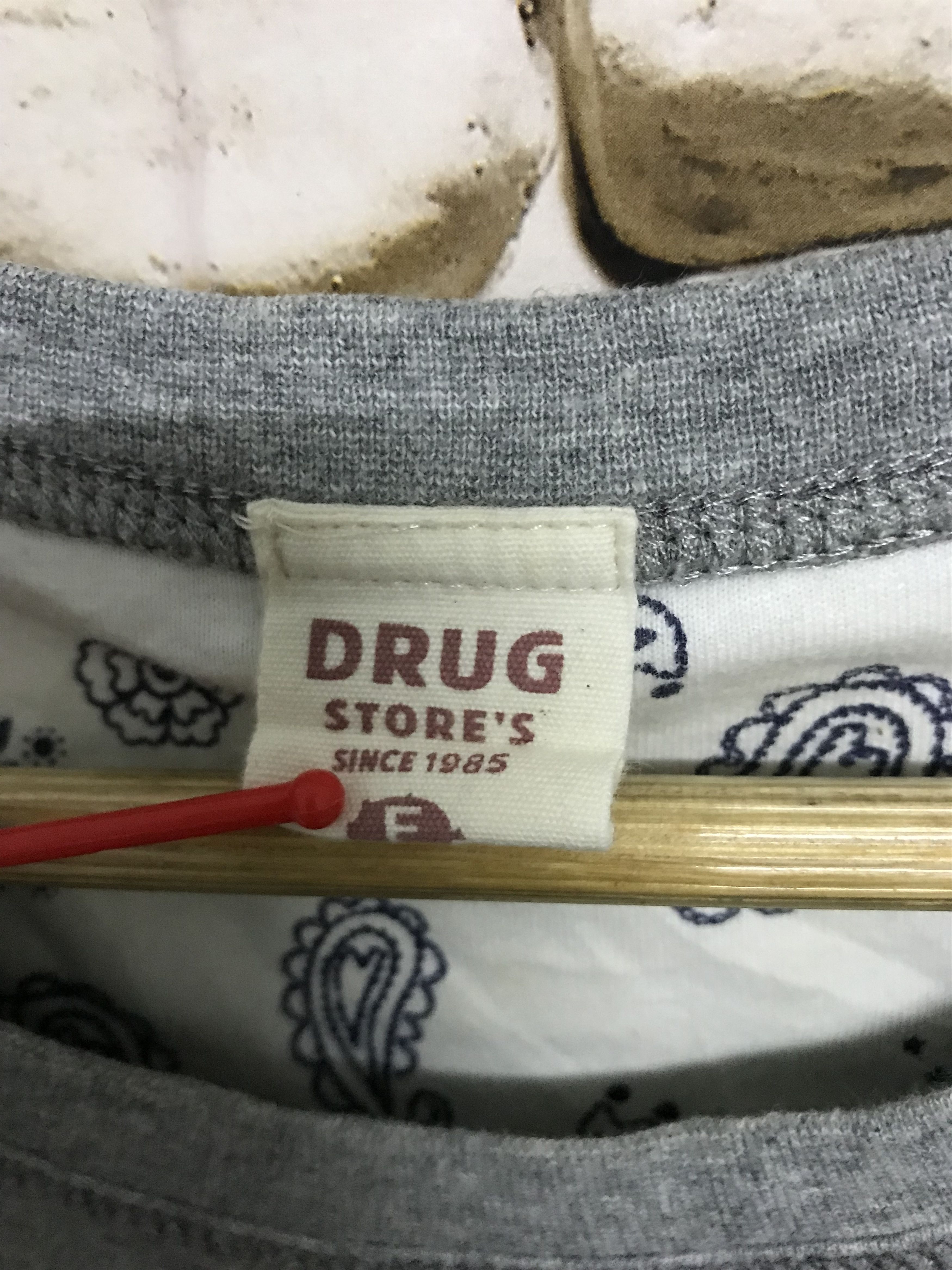 Other Drug Store’s Pig Company Shirt Size US L / EU 52-54 / 3 - 6 Thumbnail