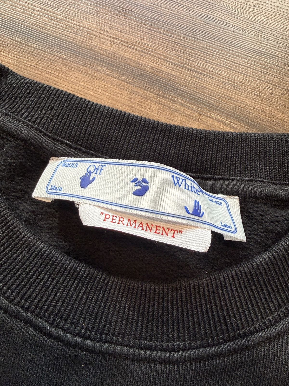 Off-White Off-White Logo Crewneck NWT size XL Size US XL / EU 56 / 4 - 4 Thumbnail