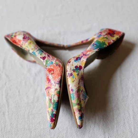 Designer a.n.a. Floral Cut Out Snakeskin print under Stiletto Sz. 9 H Size US 9 / IT 39 - 5 Thumbnail