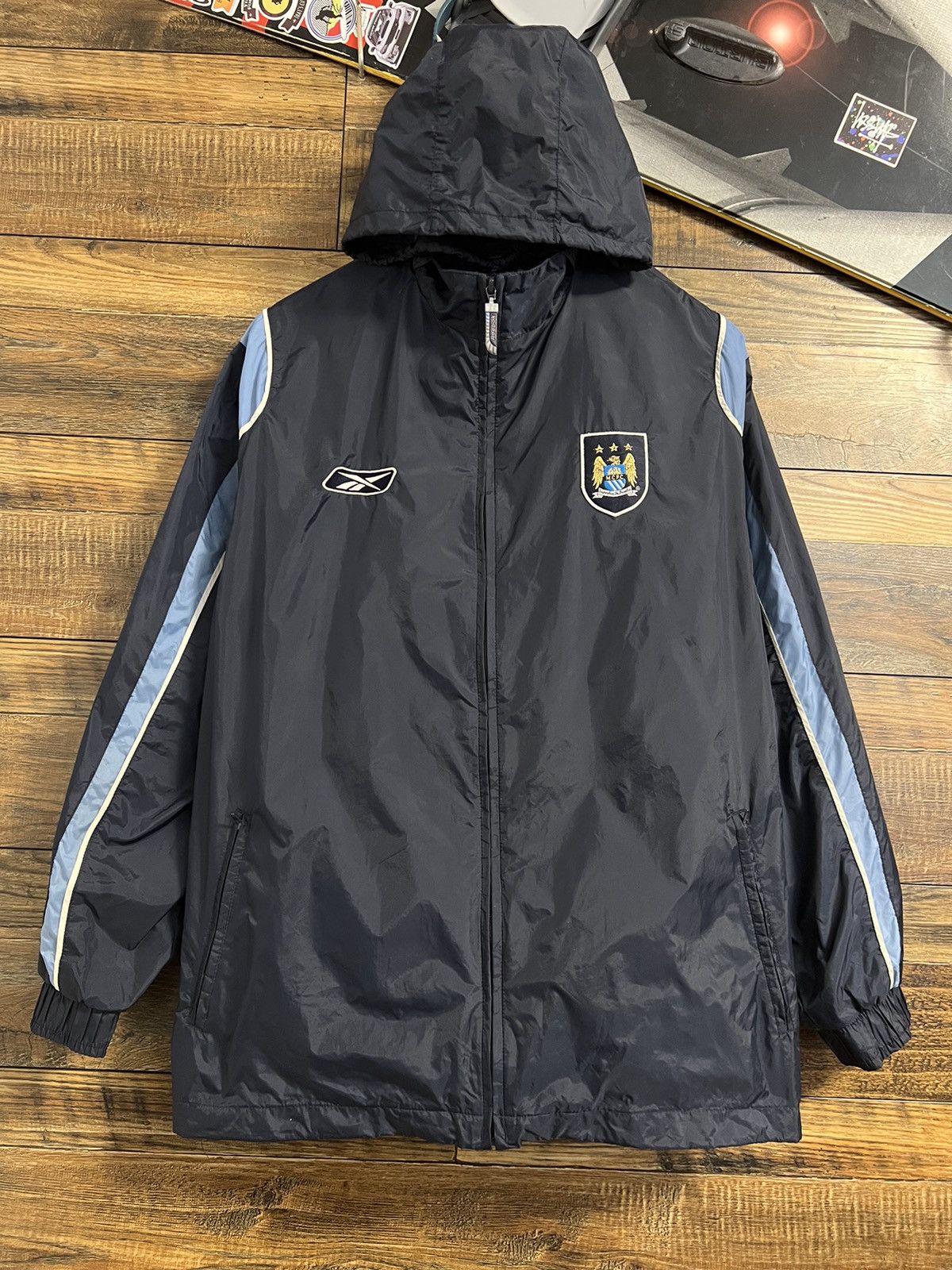 Reebok MANCHESTER CITY REEBOK Vintage Soccer Football Light Jacket Size US XL / EU 56 / 4 - 1 Thumbnail