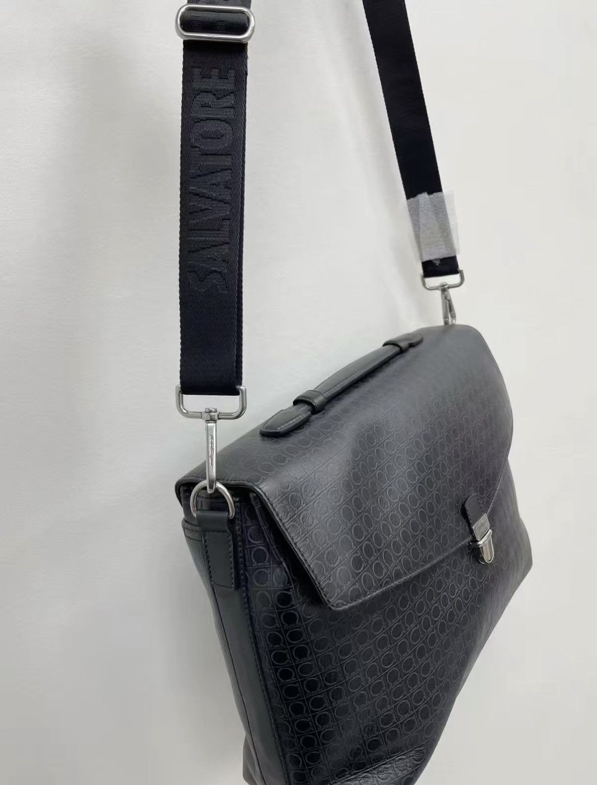 Salvatore Ferragamo Ferragamo Shoulder / Handheld Briefcase J30 Size ONE SIZE - 3 Thumbnail