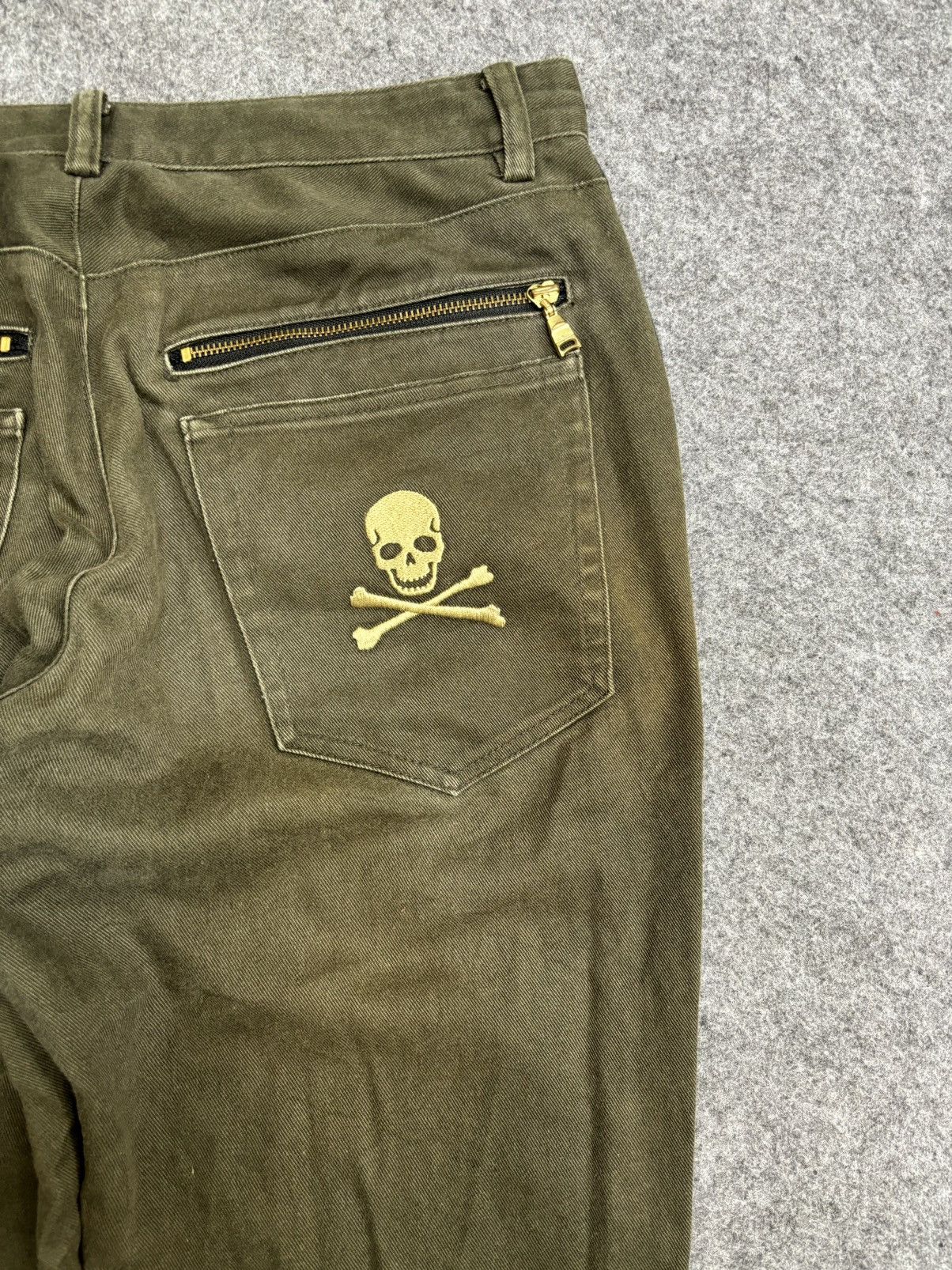 Japanese Brand 💥Skull Embroidery💥Loveless Sunfaded Skull Emb Pant F495 Size US 32 / EU 48 - 11 Thumbnail
