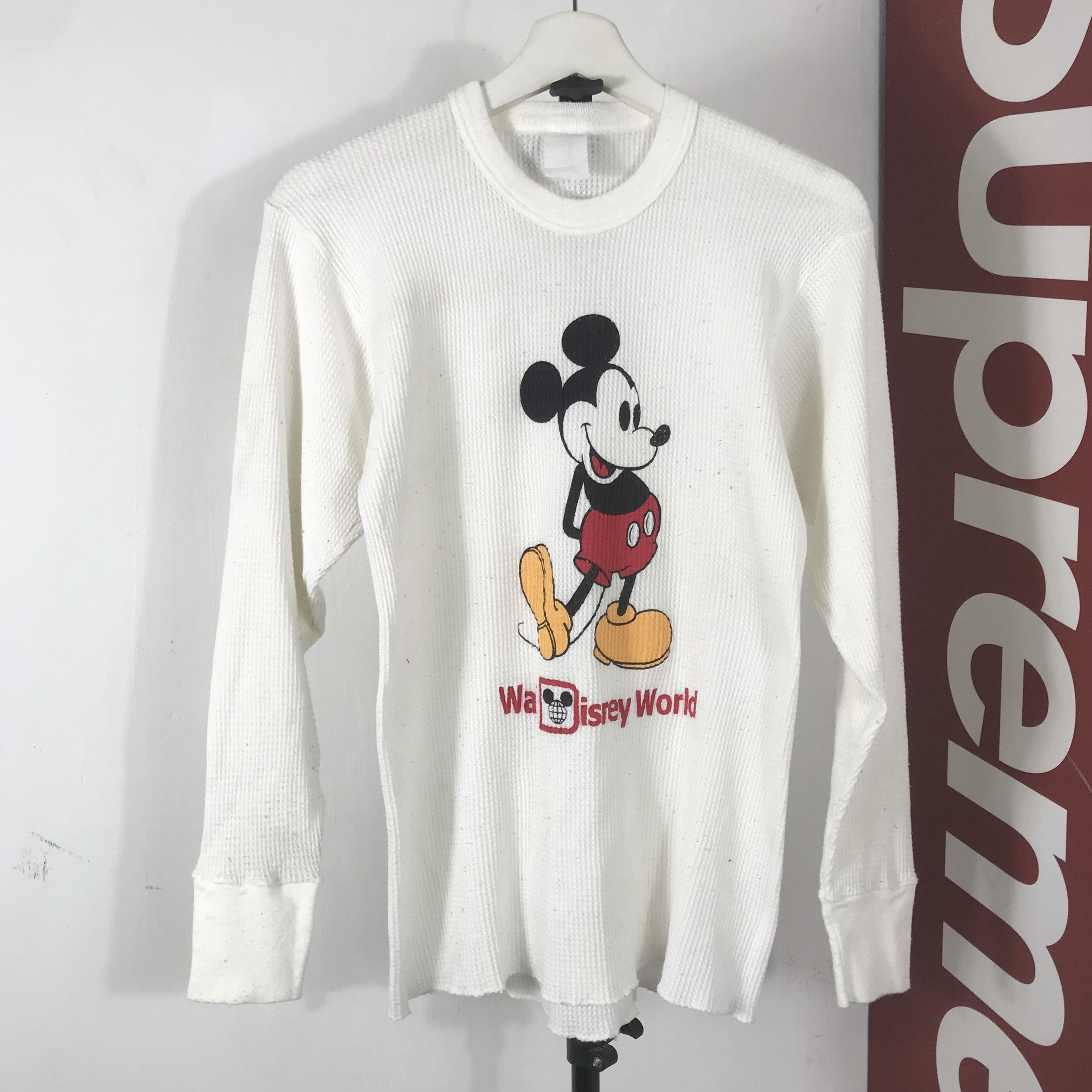 Disney *SUPER RARE* Vintage 70s Mickey thermal waffle longsleeve Size US M / EU 48-50 / 2 - 1 Thumbnail
