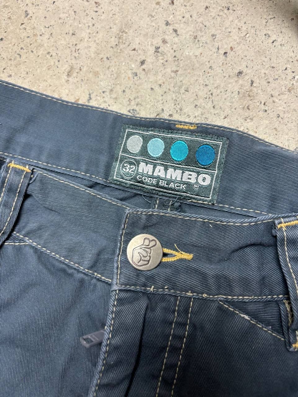 Mambo × Vintage Vintage Y2K Mambo Avantgarde Cargo Rap Long Shorts Size US 32 / EU 48 - 4 Thumbnail