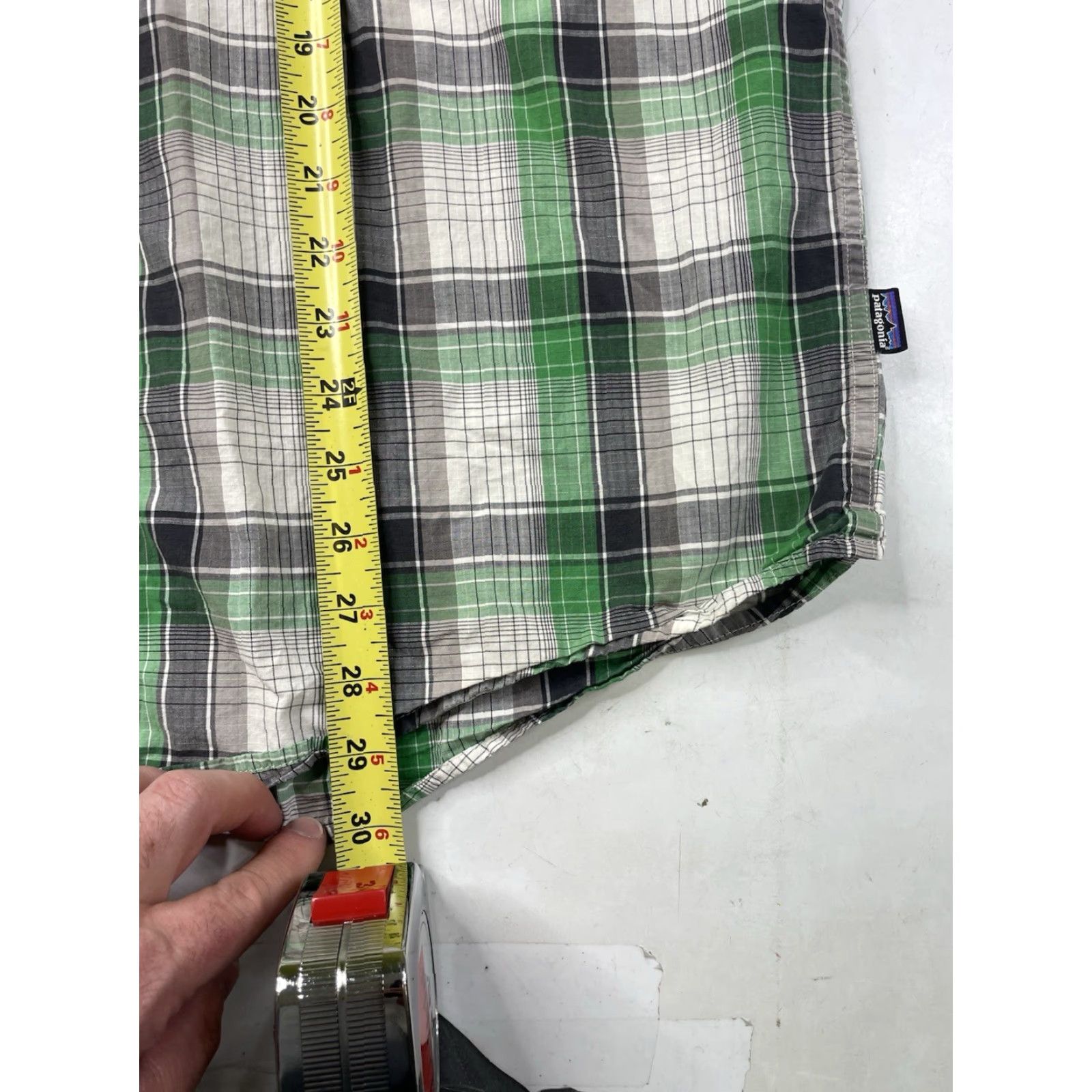Patagonia Patagonia Shirt Mens XL Plaid Green Three Trees Organic Cotton Button-Up Short Sleeve Casual Workwear Size US XL / EU 56 / 4 - 6 Thumbnail