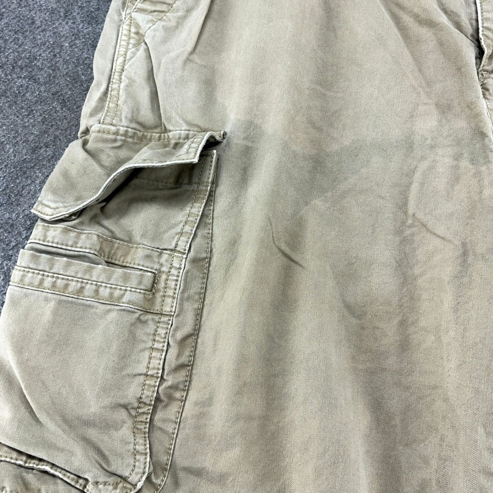Nautica VINTAGE Nautica Pants Mens 38x30 Beige Khaki Cargo Cotton Distressed Baggy Y2K Size US 38 / EU 54 - 7 Thumbnail