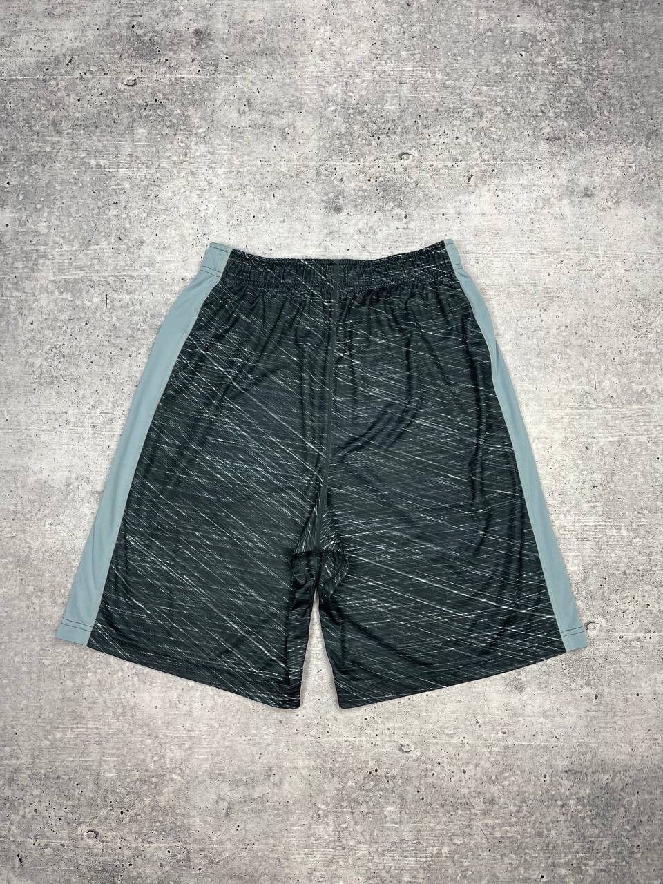 Nike Vintage Nike Y2K Style Drill Grey Wide Leg Casual Rap Shorts Size US 32 / EU 48 - 10 Thumbnail
