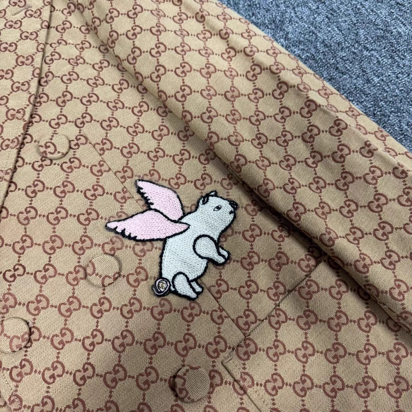 Gucci Gucci GG Monogram Pig Embroidered Suit Jacket 44 Size 44R - 5 Thumbnail