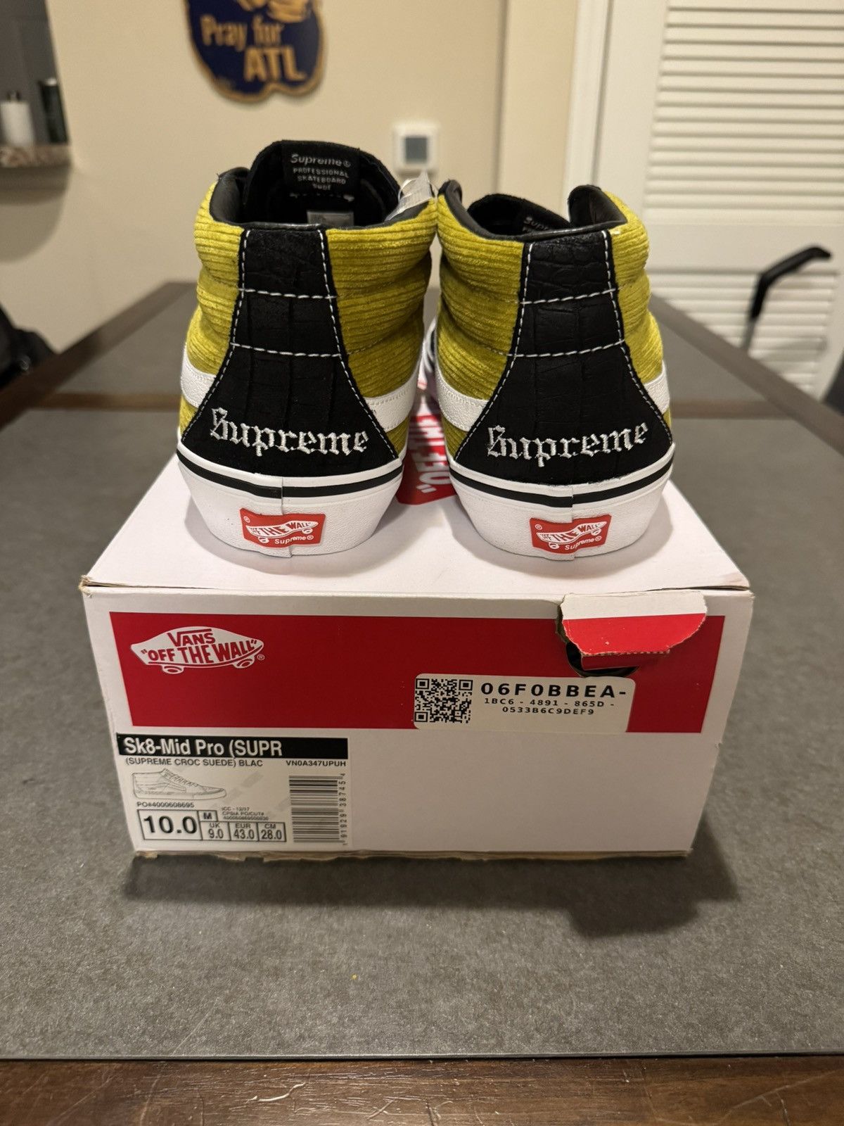 Supreme x Vans Sk8 Mid