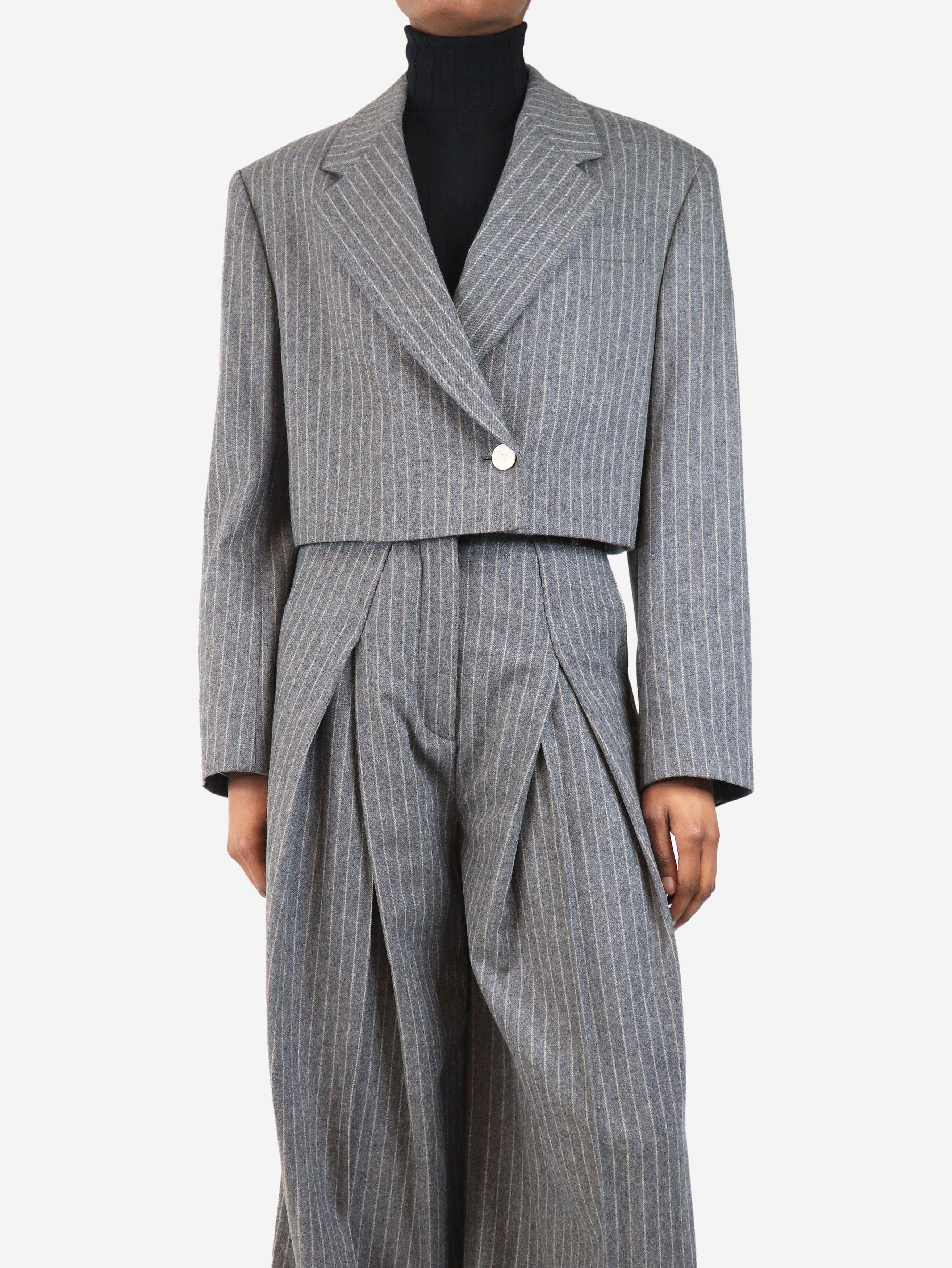 Acne Studios Grey cropped pinstripe blazer - UK 8 Size S / US 4 / IT 40 - 1 Thumbnail