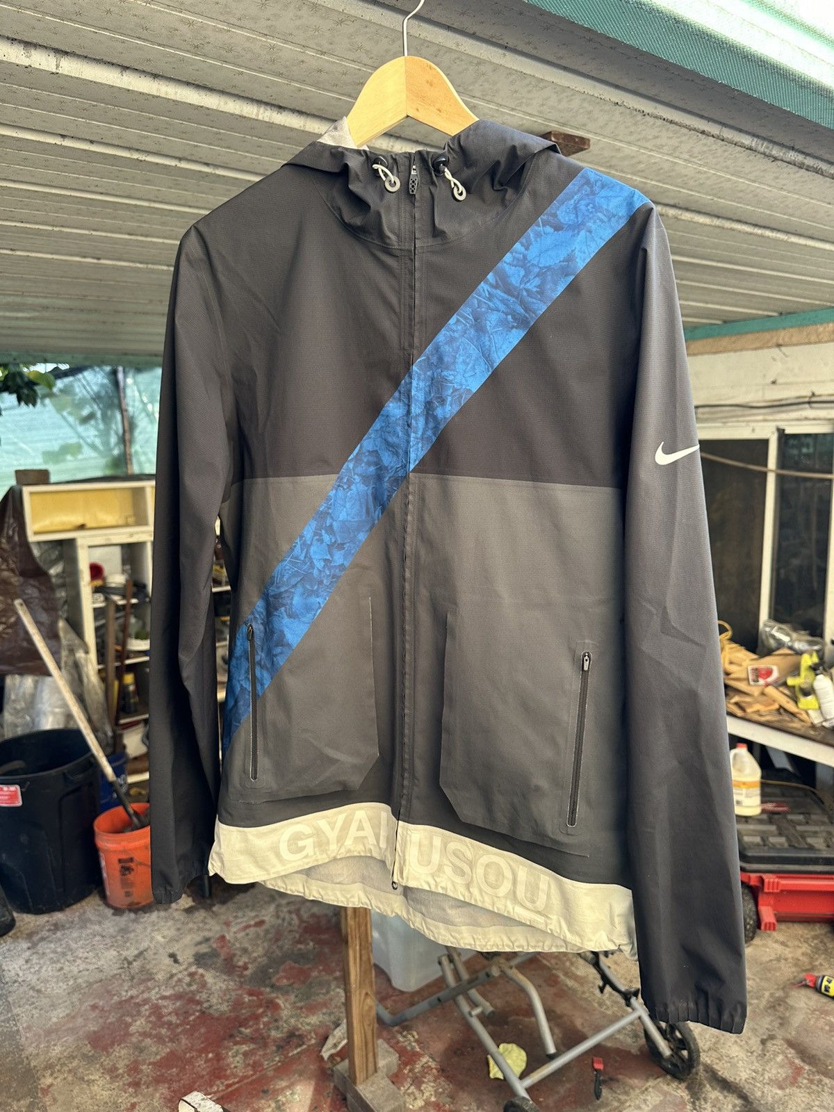 image of Gyakusou Running Hooded Zip in Black, Men's (Size Medium)
