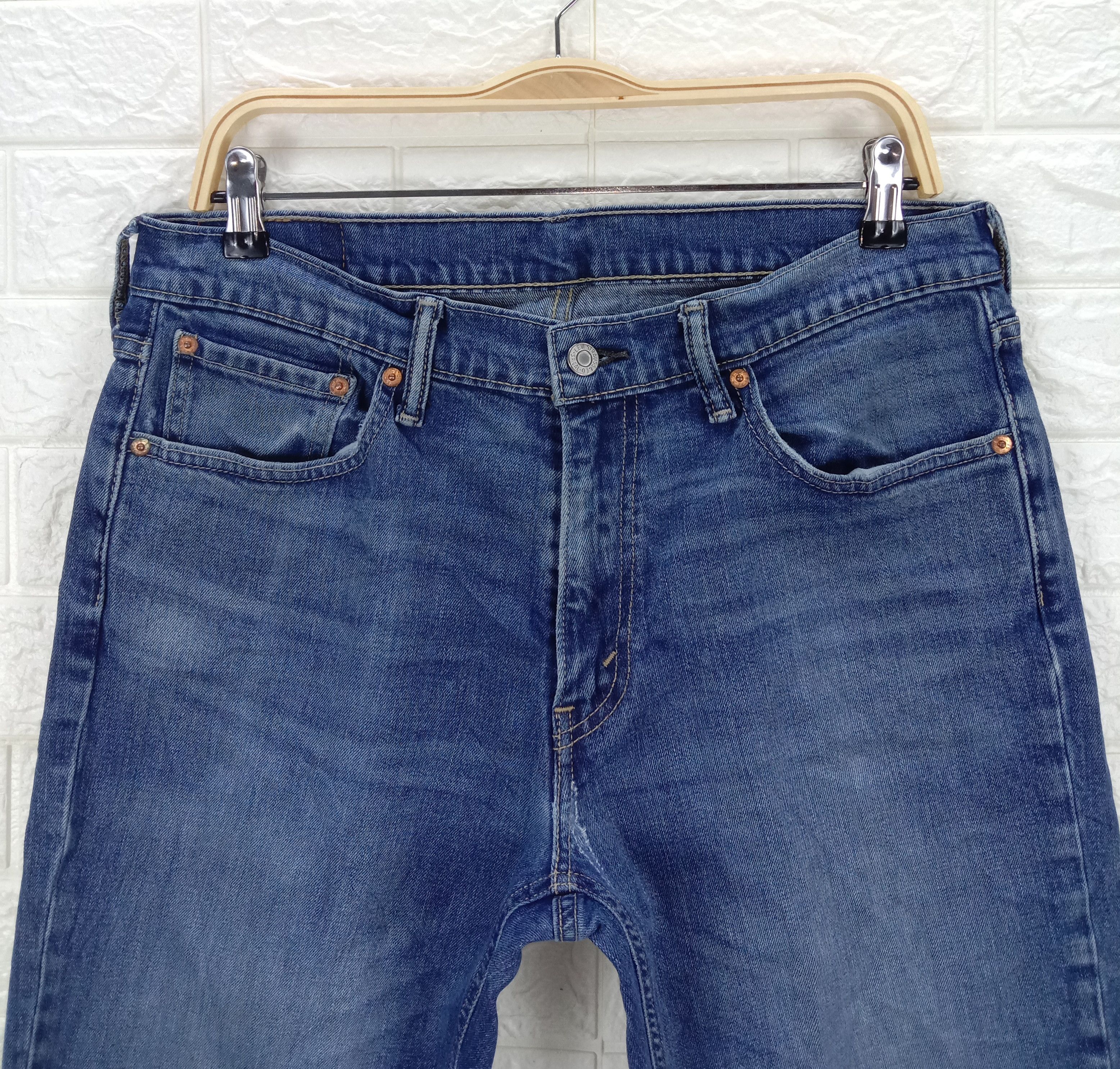 Levi's Vintage Levi's 541 Blue Wash Jeans Size US 33 - 2 Thumbnail