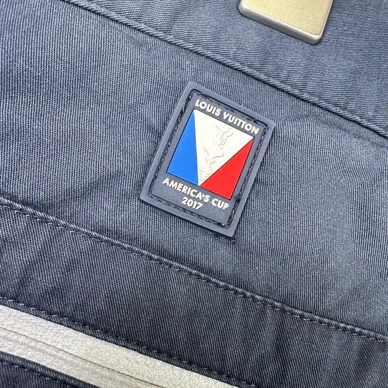 Louis Vuitton Louis Vuitton Navy blue overalls pants Nextarrow-2505 Size US 44 / EU 60 - 4 Thumbnail