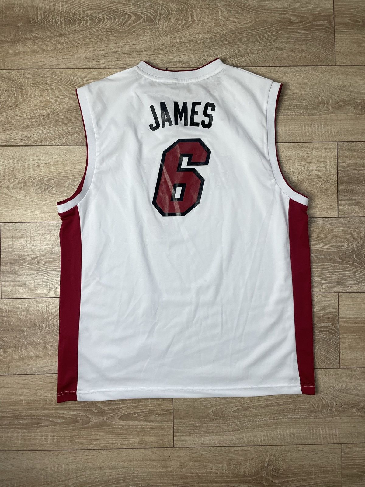 Adidas Vintage Adidas Miami Heat LeBron James Jersey Mens XL Size US XL / EU 56 / 4 - 8 Thumbnail