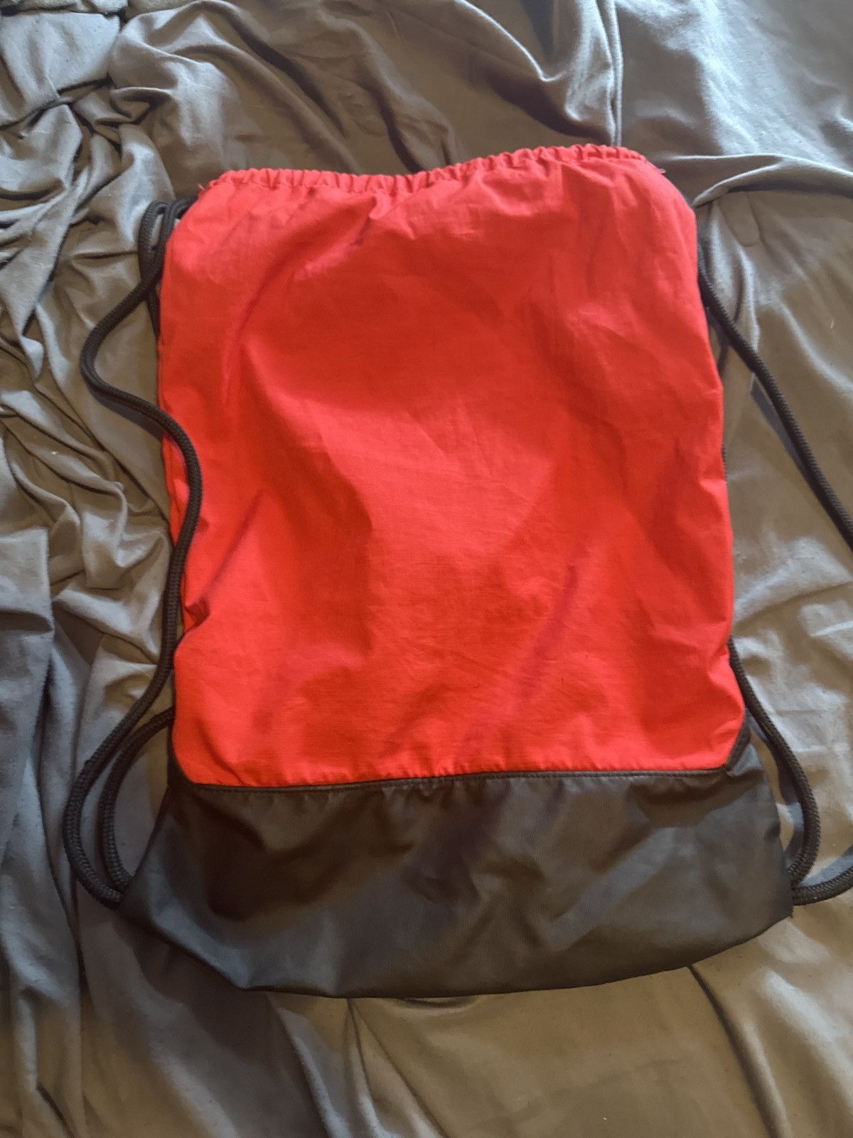 Nike Red Nike Drawstring bag Size 30 - 2 Thumbnail