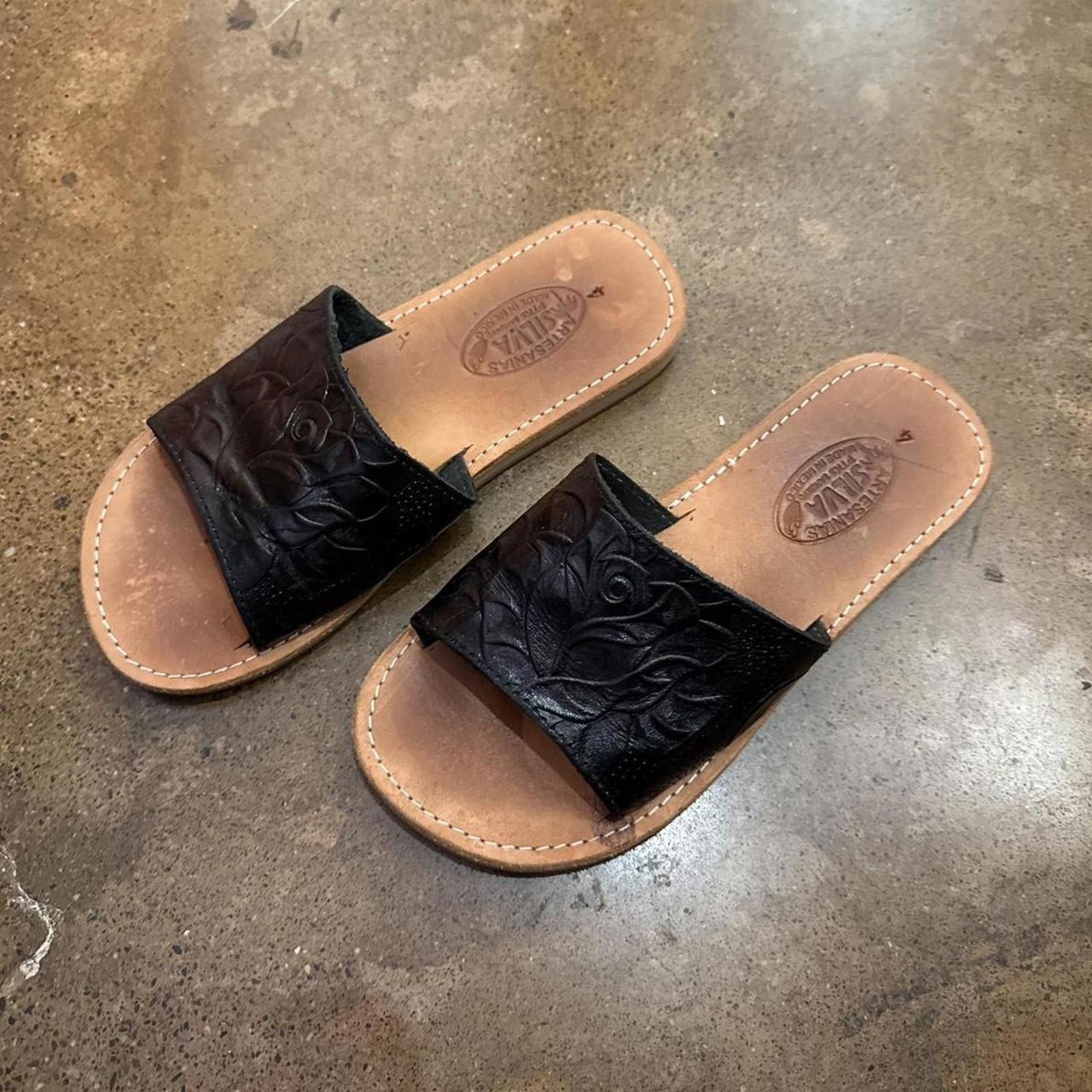 Other Handmade Tooled Leather Slide Sandals Size US 6.5 / IT 36.5 - 2 Thumbnail