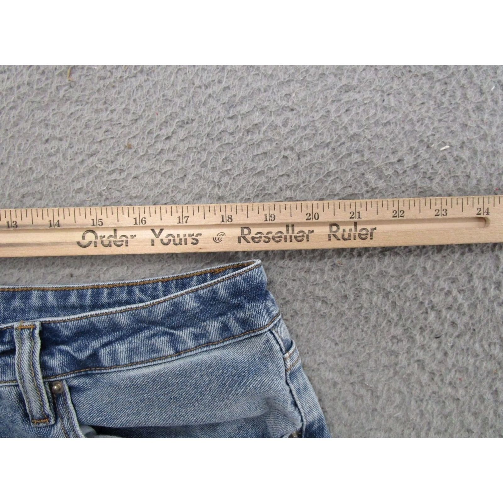 Vintage Rue 21 Diamonds Rhinestone Women's Blue Denim Jean Shorts Plus Size 18 Stretch Denim Shorts Rhinestone Blue 18 Womens Rue21 Size 40" / US 18 - 4 Thumbnail