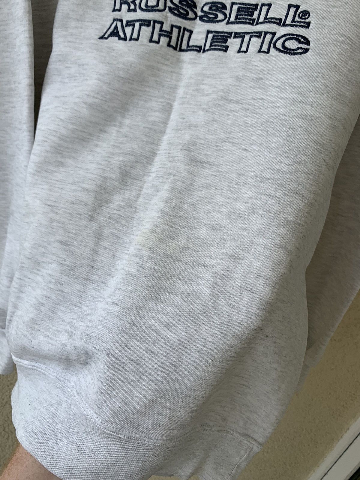 Russell Athletic × Vintage Vintage Russel Athletic Big Logo Sweatshirt Size US XL / EU 56 / 4 - 9 Thumbnail