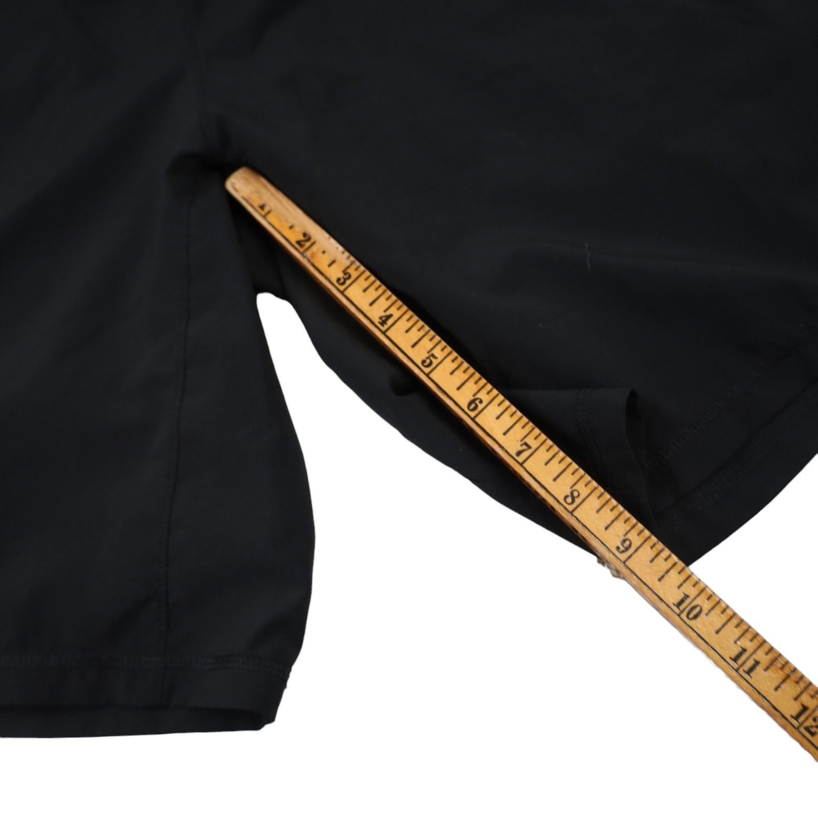 Mountain Hardwear Mountain Hardwear Athletic Shorts Size US 34 / EU 50 - 7 Thumbnail