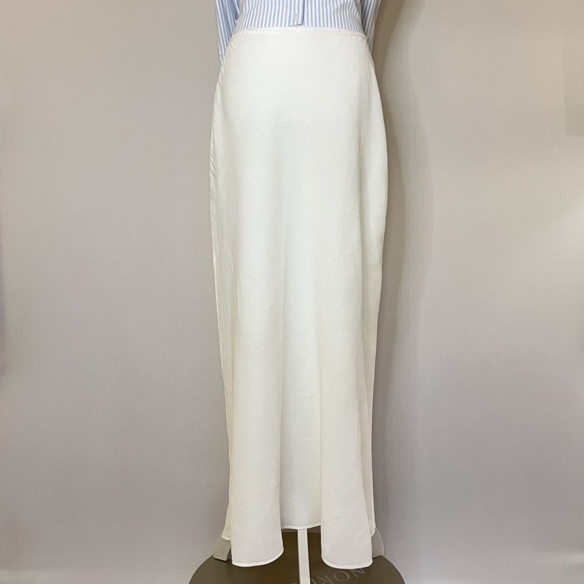 Theory Vintage Y2K Theory Low-Rise Linen Maxi Skirt Women’s 4 Size 27" / US 4 / IT 40 - 2 Thumbnail