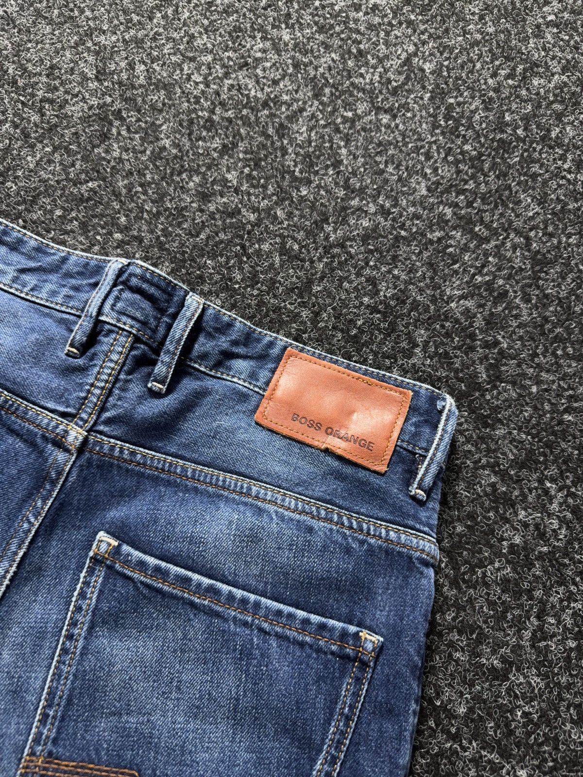Hugo Boss Luxury Hugo Boss Orange Vintage Y2K Straight Fade Jeans W30 Size US 30 / EU 46 - 18 Thumbnail